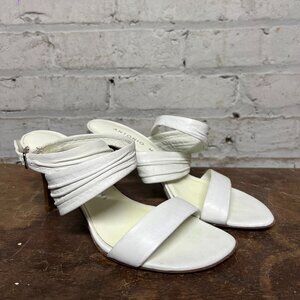Antonio Melani - White Wedge - Size 6